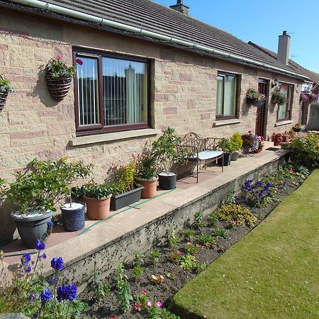 Jomarnic B&B Lossiemouth ภายนอก รูปภาพ