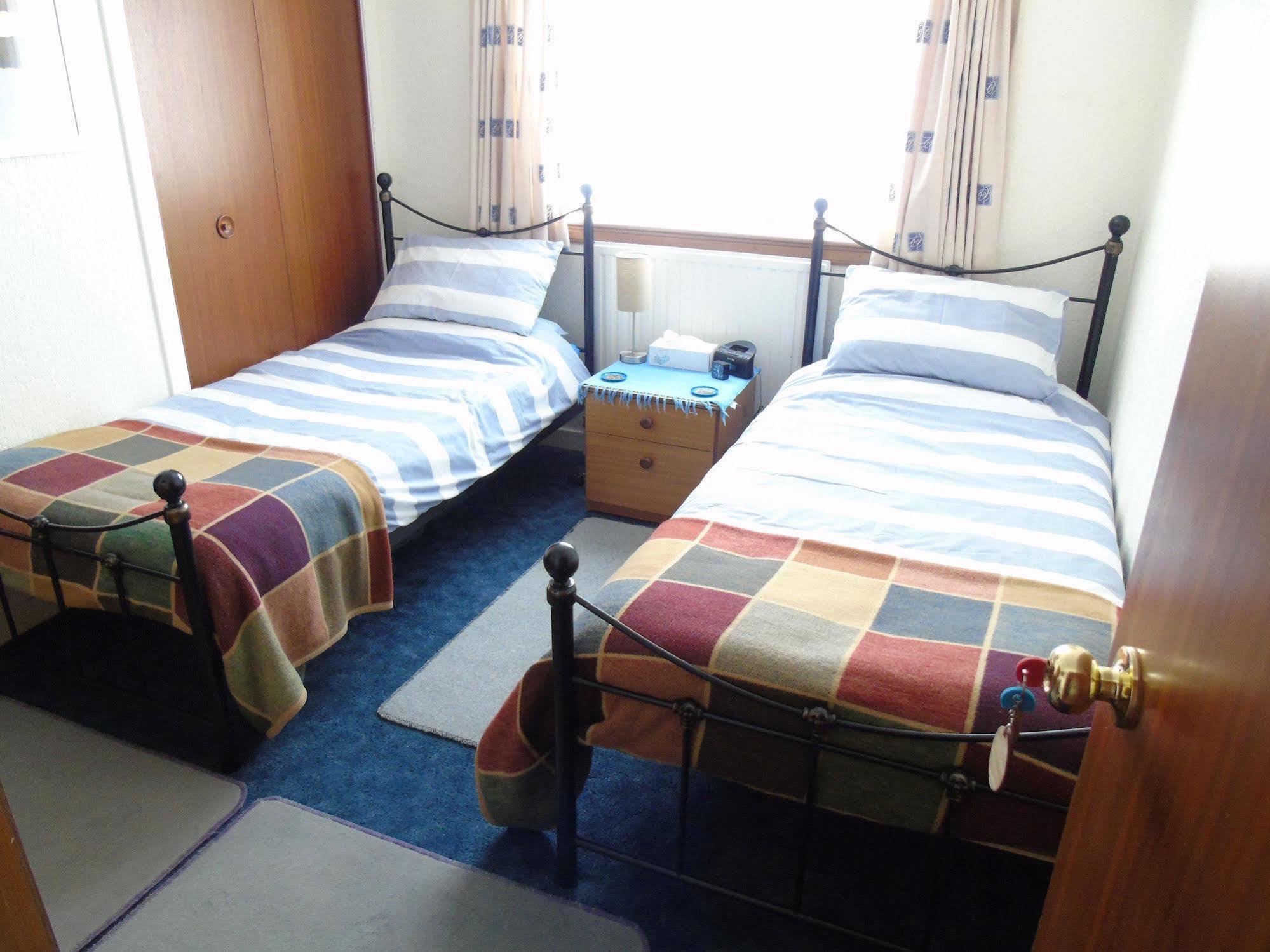 Jomarnic B&B Lossiemouth ภายนอก รูปภาพ